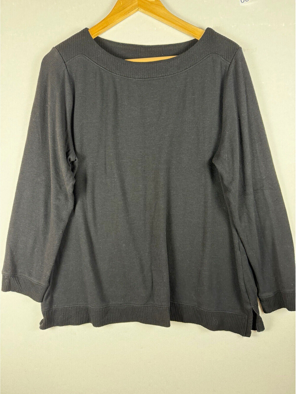 Chico's Women's Black Solid Knit Boat Neck Long Sleeve Pullover Sweater 2